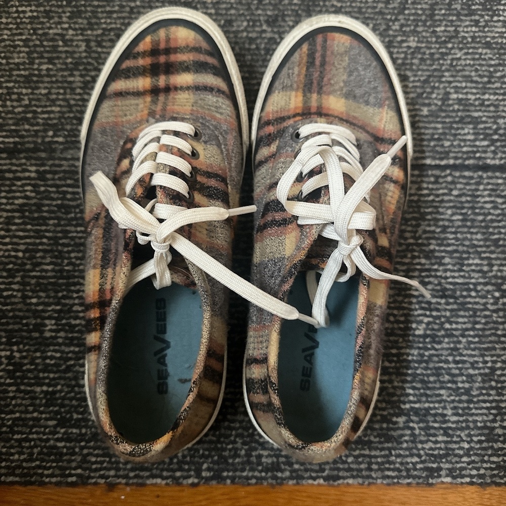 Plaid sneakers